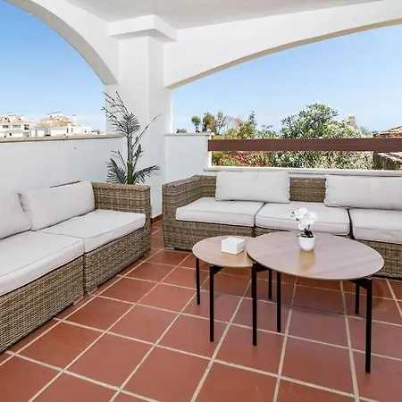 Stunning 2 Bedroom In Aloha Royal Rdr345 Apartment Marbella