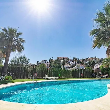 Apartment Stunning 2 Bedroom In Aloha Royal Rdr345 Marbella