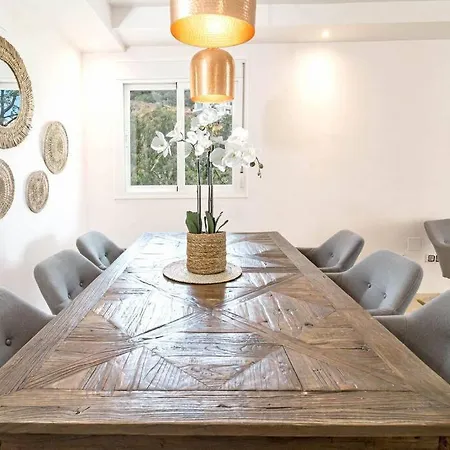 Stunning 2 Bedroom In Aloha Royal Rdr345 *